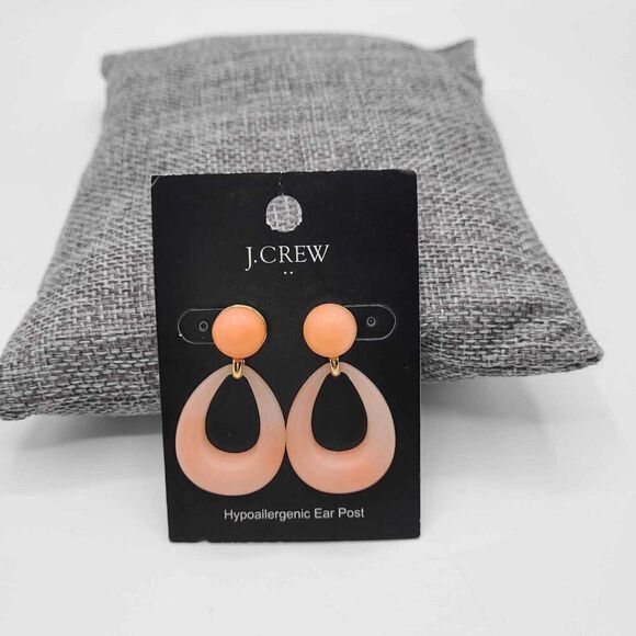 J Crew Factory Pink Acrylic Drop Earrings NEW!  NWT! - Picture 3 of 6
